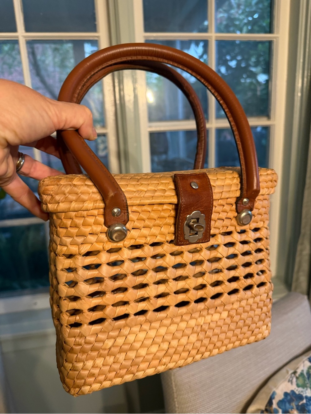 Vintage Tan Woven basket Tote with Brown Leather Handles and turn lock closure